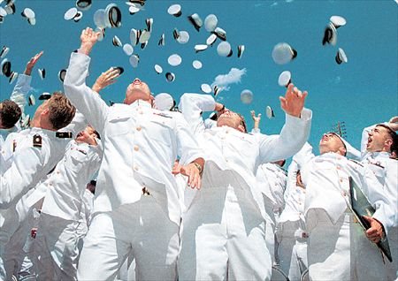 Ευχαριστήρια επιστολή στην Ακαδημία Εμπορικού Ναυτικού Πρέβεζας